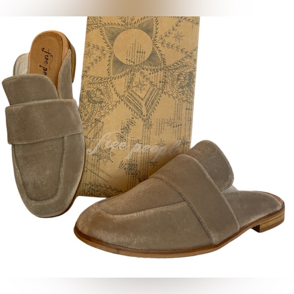 NWT&B Free People Velvet Silver Loafer - Picture 1 of 4